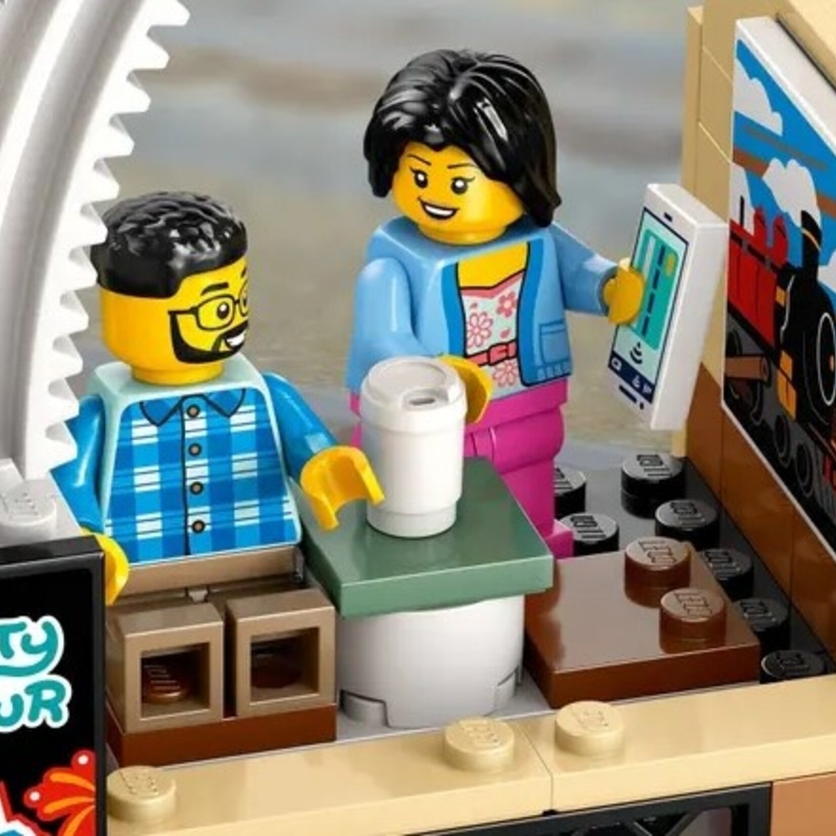 Lego Lego 60469 City - La gare centrale