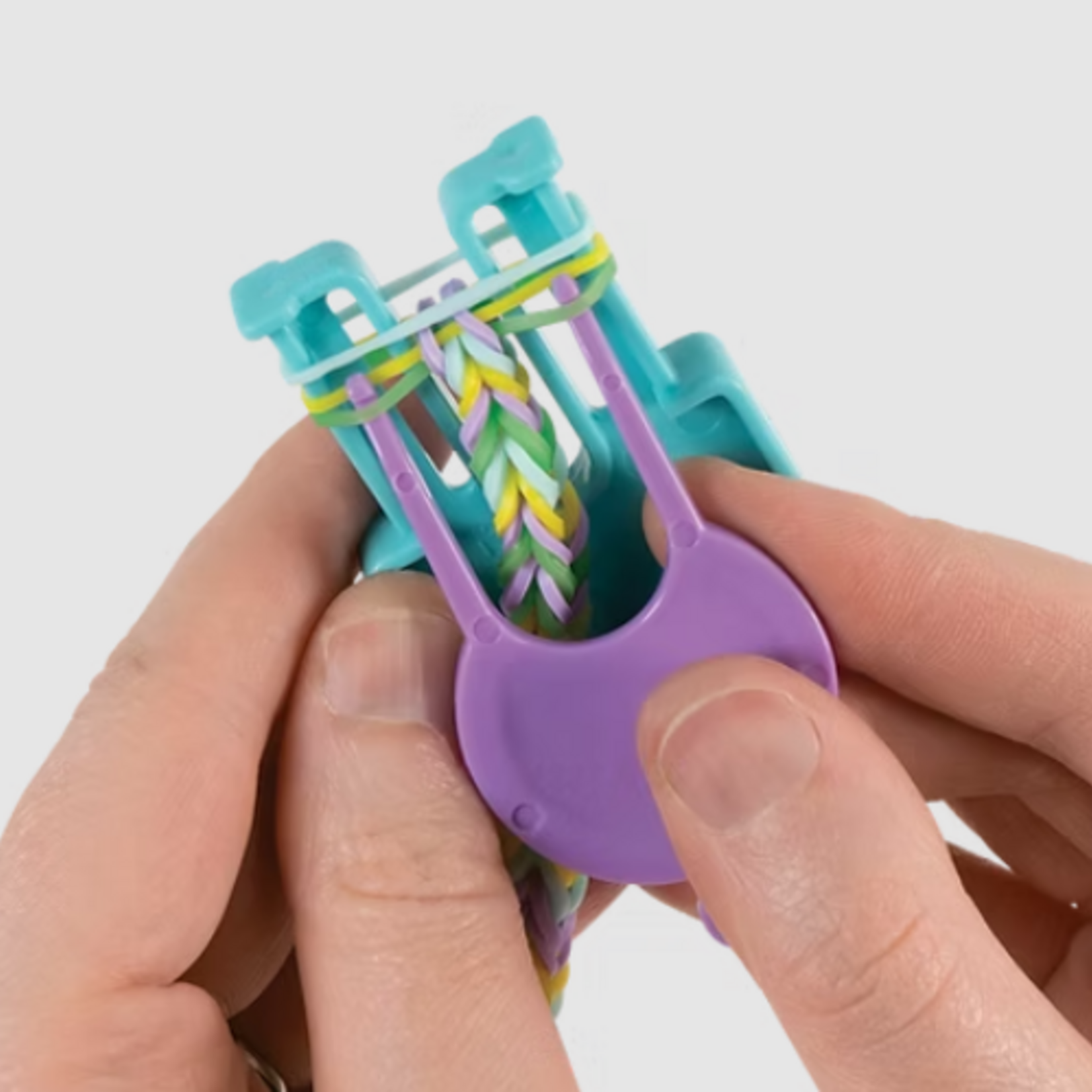 Nebulous Stars Nebulous Stars Rainbow Loom ens. breloques 1600 élastiques