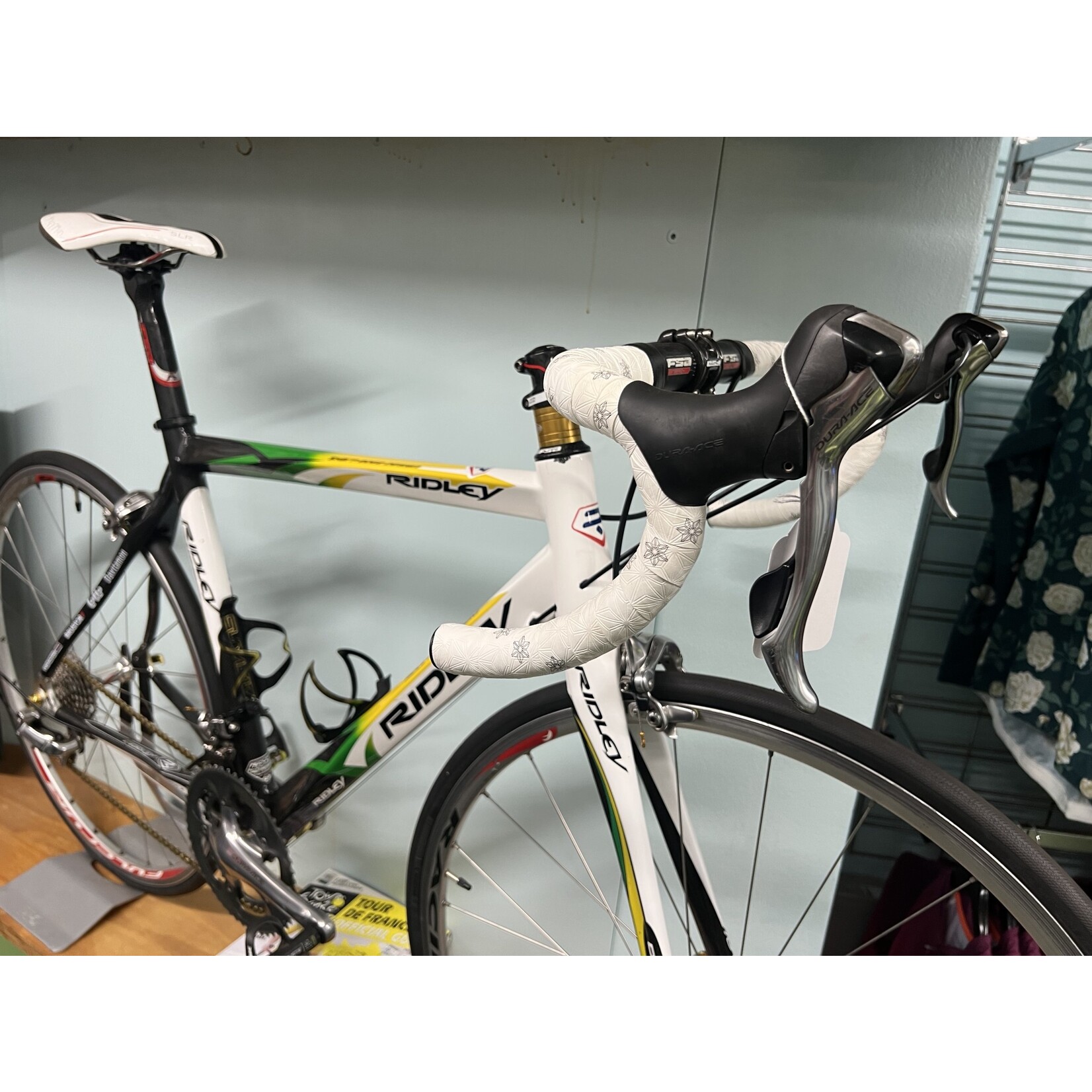 2006 DAMOCLES Robbie McEwen 53cm