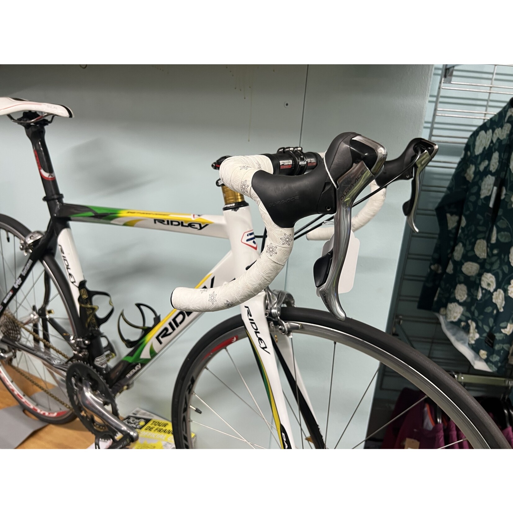 2006 DAMOCLES Robbie McEwen 53cm