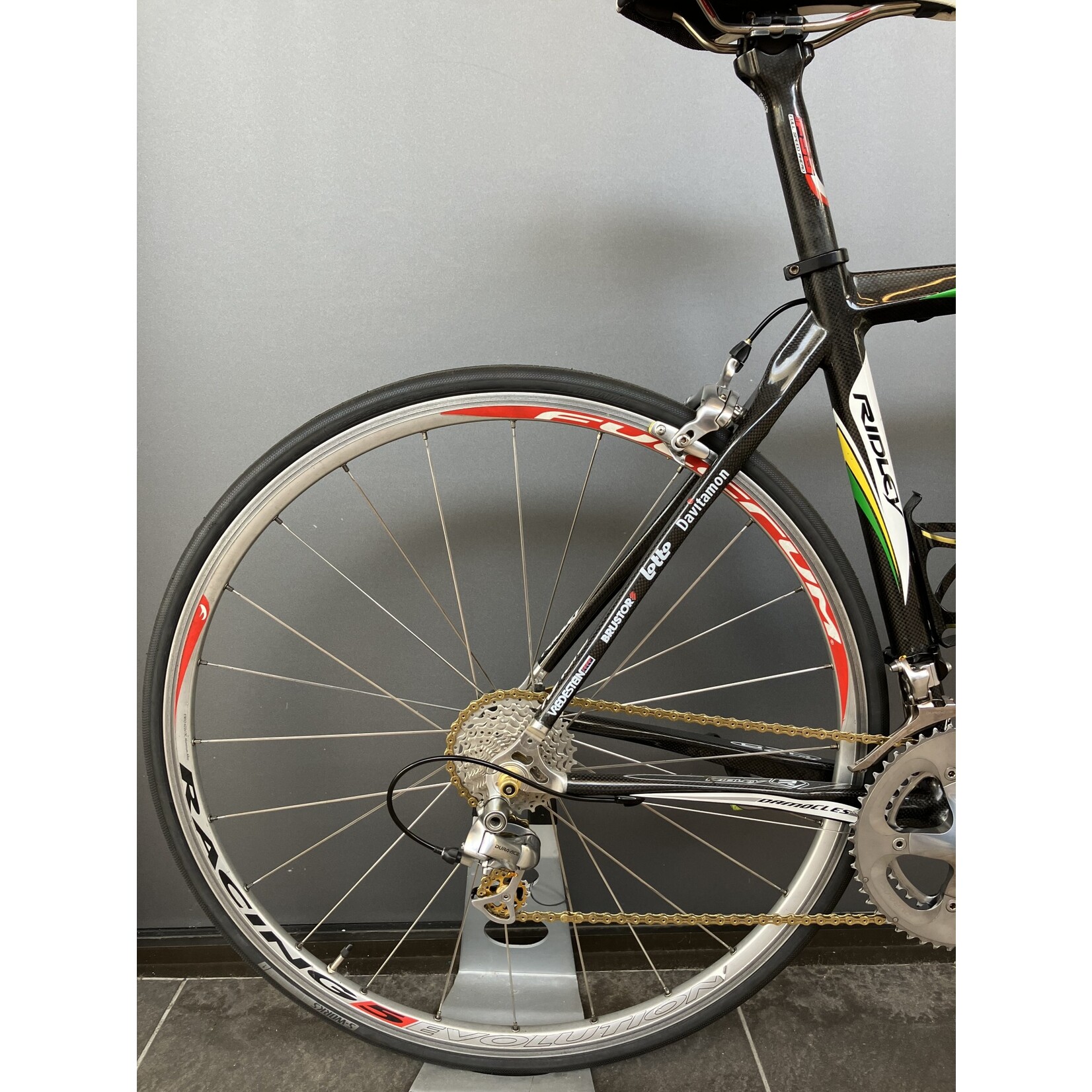 2006 DAMOCLES Robbie McEwen 53cm