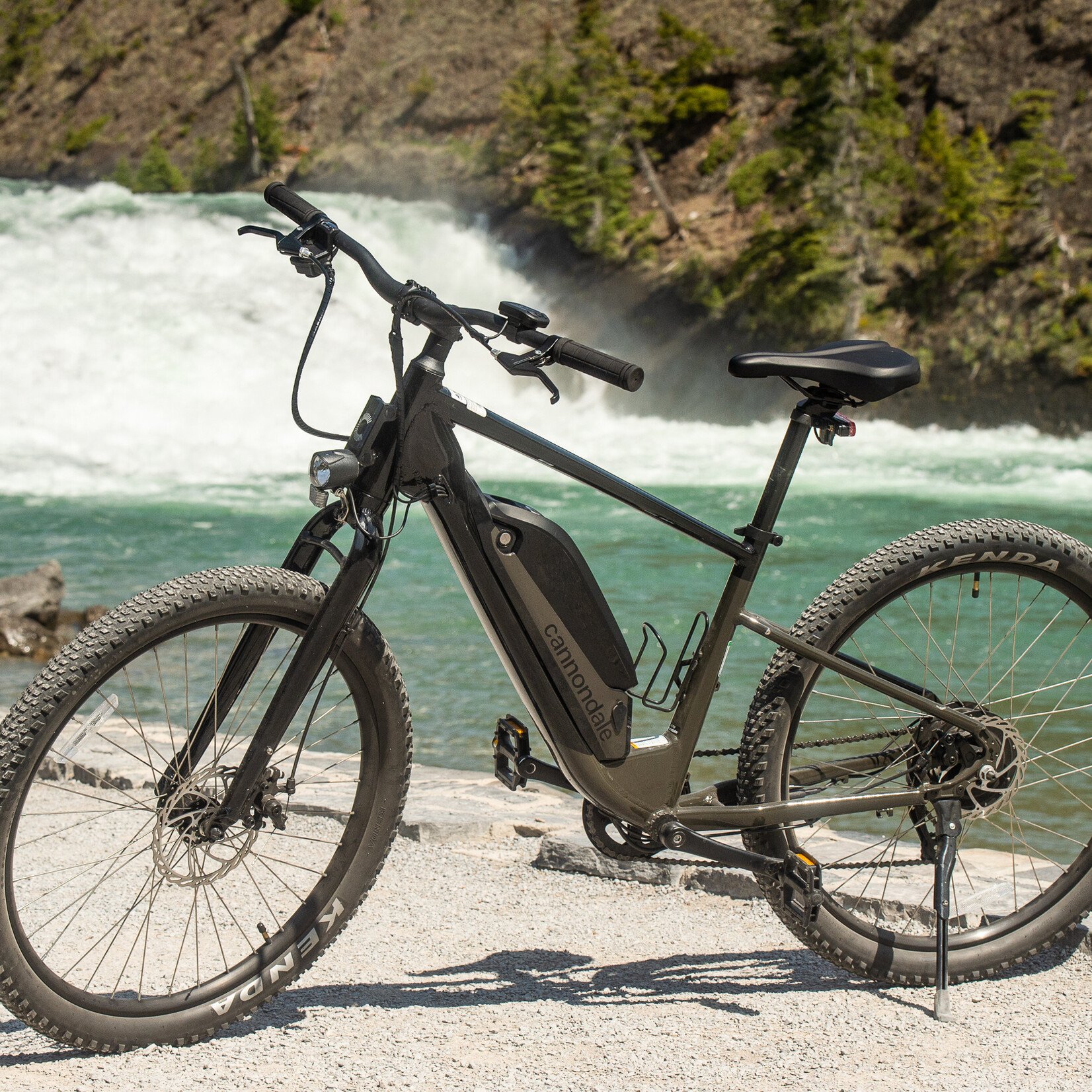 Cannondale Adventure Neo Allroad E-Bike