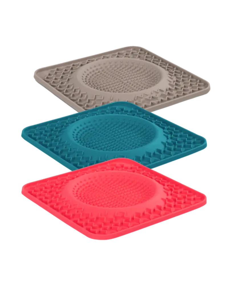 Messy Mutts Messy Mutts Therapeutic Dog Lick Bowl Mat Interactive Dog Feeder