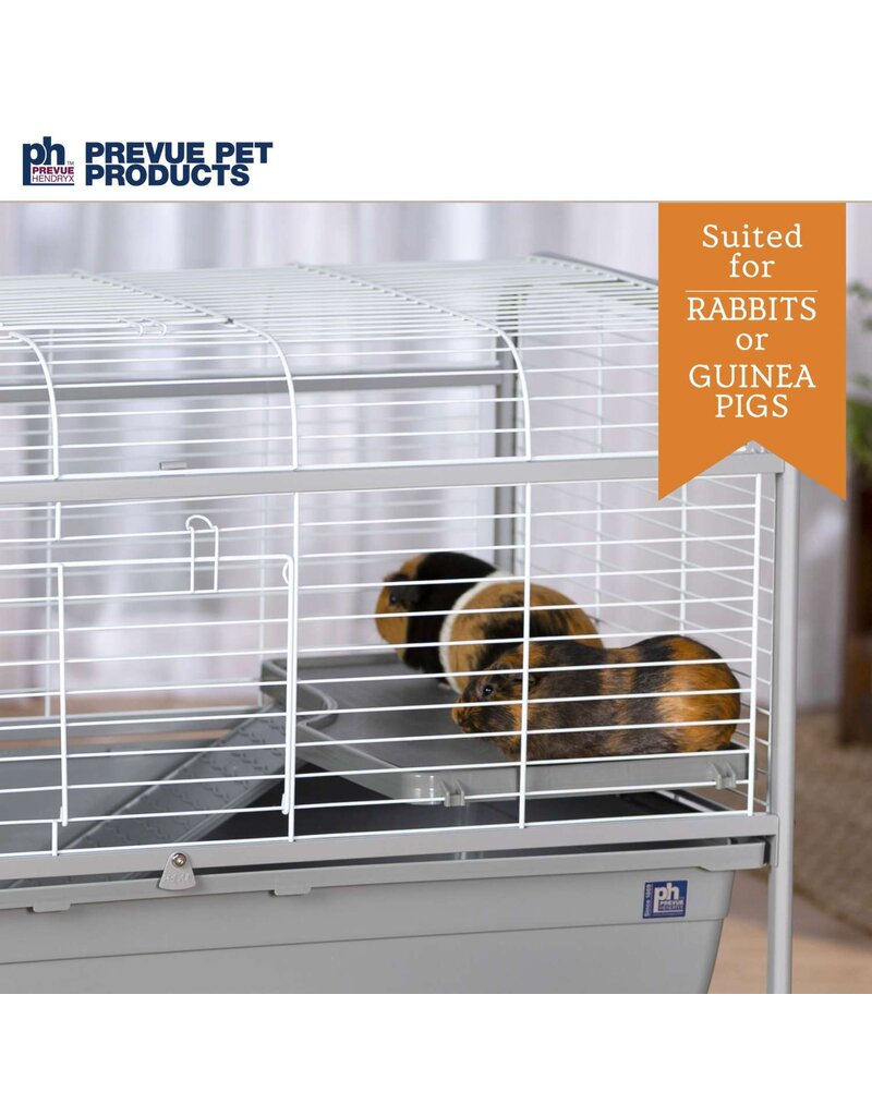 Prevue Pet Jumbo Small Animal Home with Stand