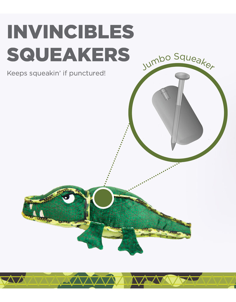 Outward Hound Outward Hound Xtreme Seamz Dog Toy Alligator Medium