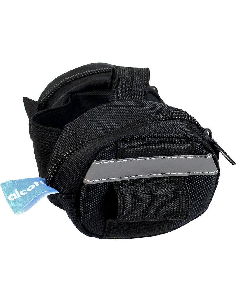 Alcott Alcott Adventure Retractable Leash Luggage Blk Sm/Med