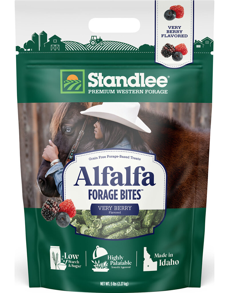 Standlee Alfalfa Forage Bites Horse Treat Berry 5 Lb