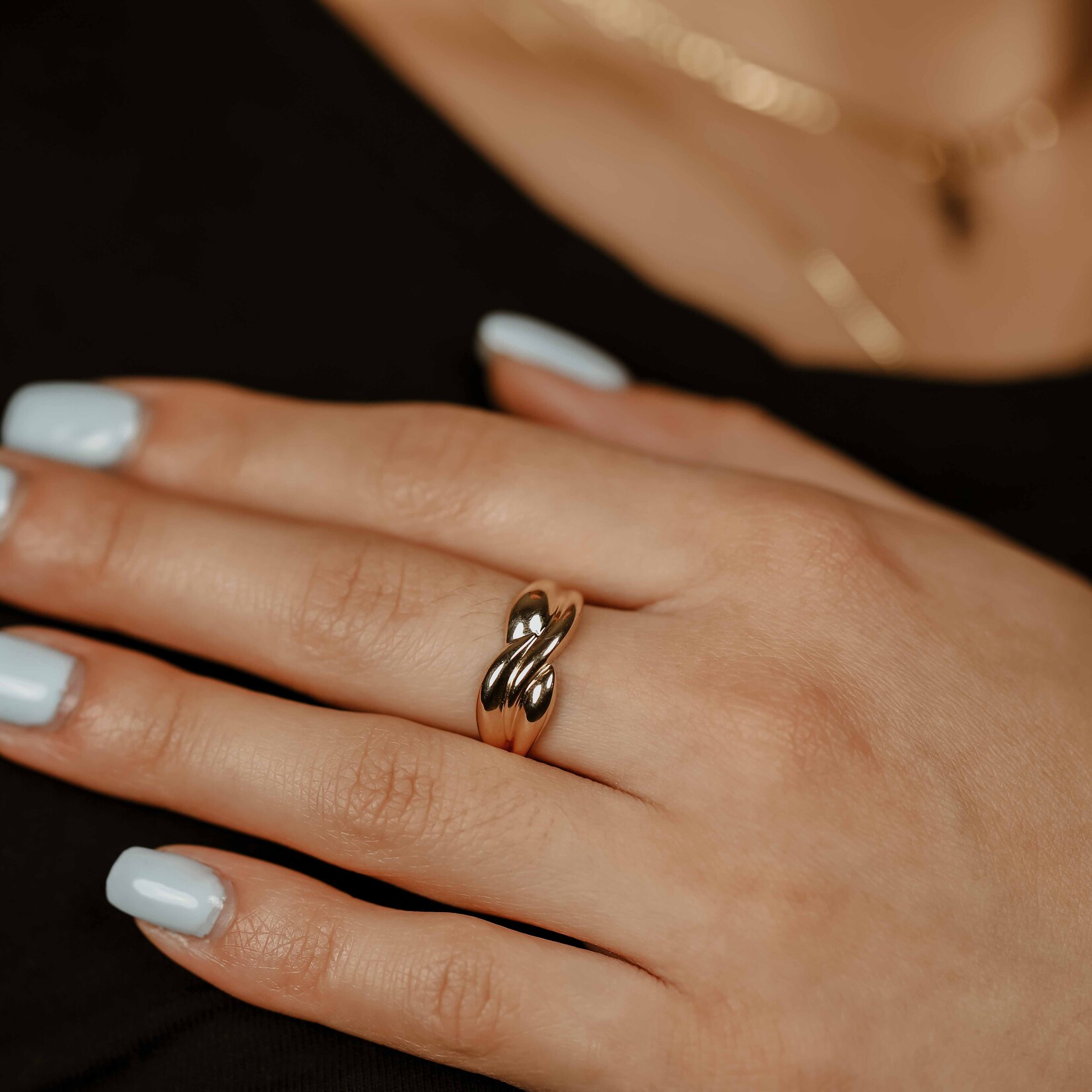 Twist Dome Ring 10k