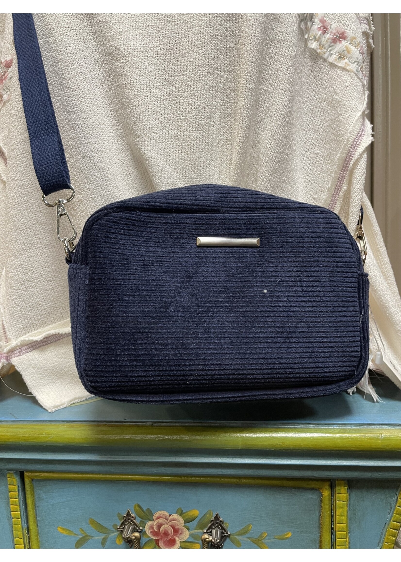 CARACOL CAR 7111 XBODY CORDUROY
