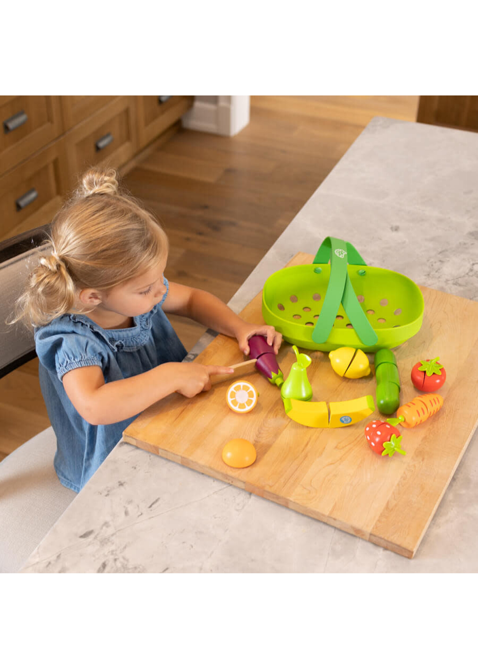 FBT PRETENDABLES FRUIT VEGGIE BASKET