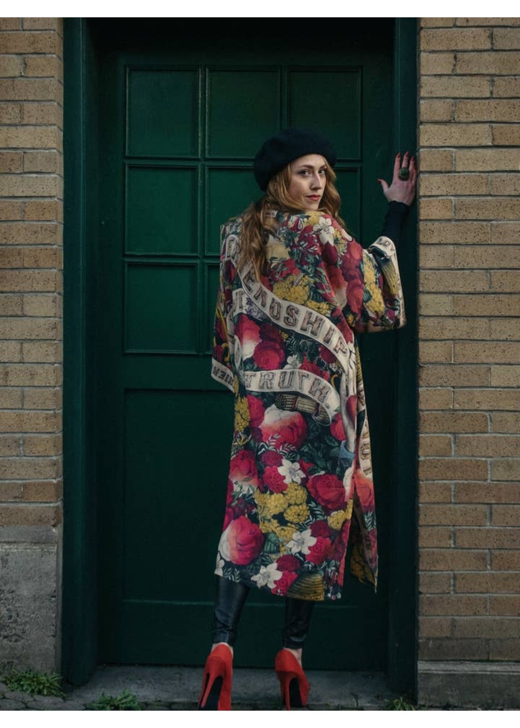 MARKET OF STARS MOS KIMONO CLASSIC FRIENDSHIP LOVE OPERA