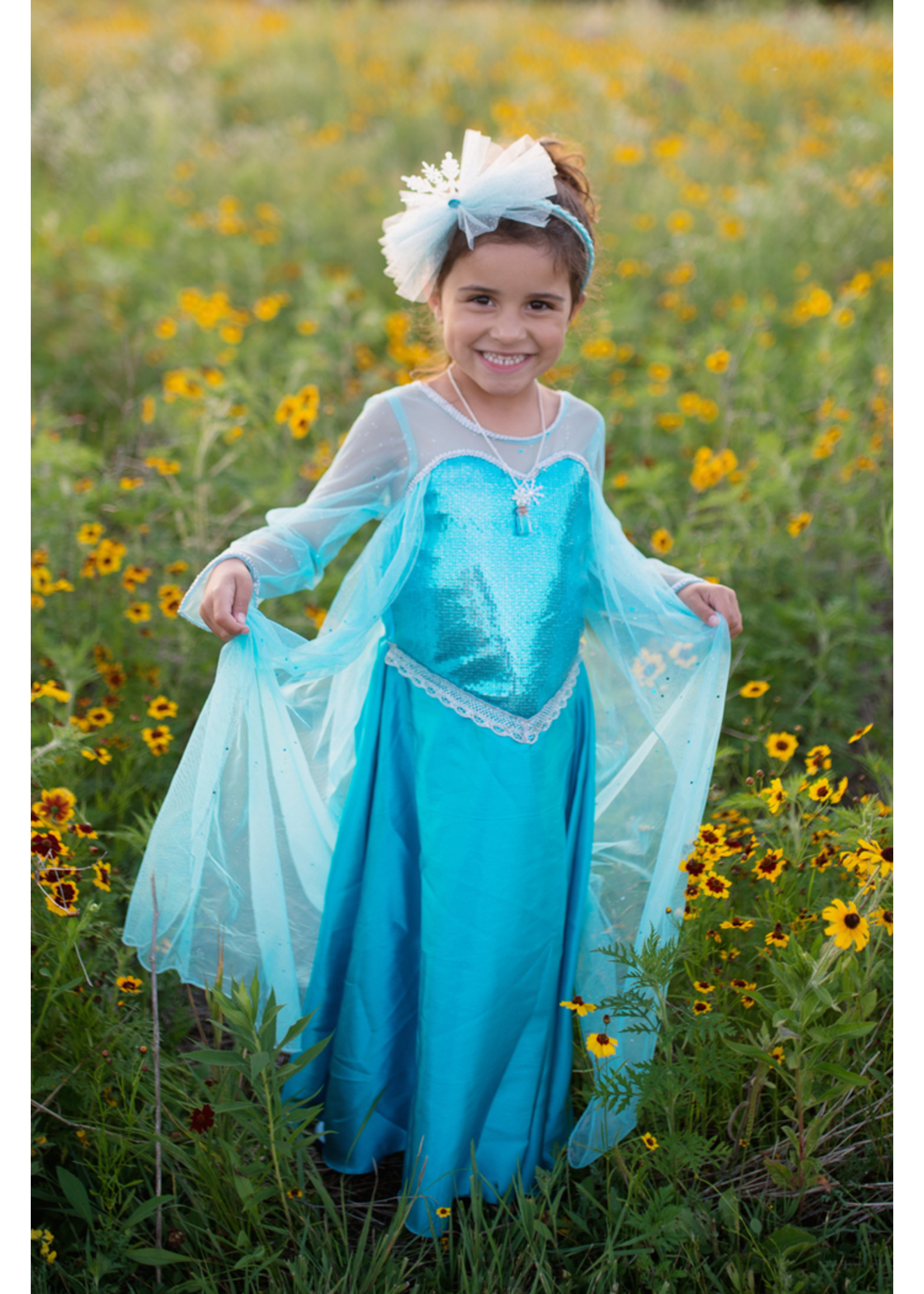 CRE DRESS & CAPE ICE QUEEN