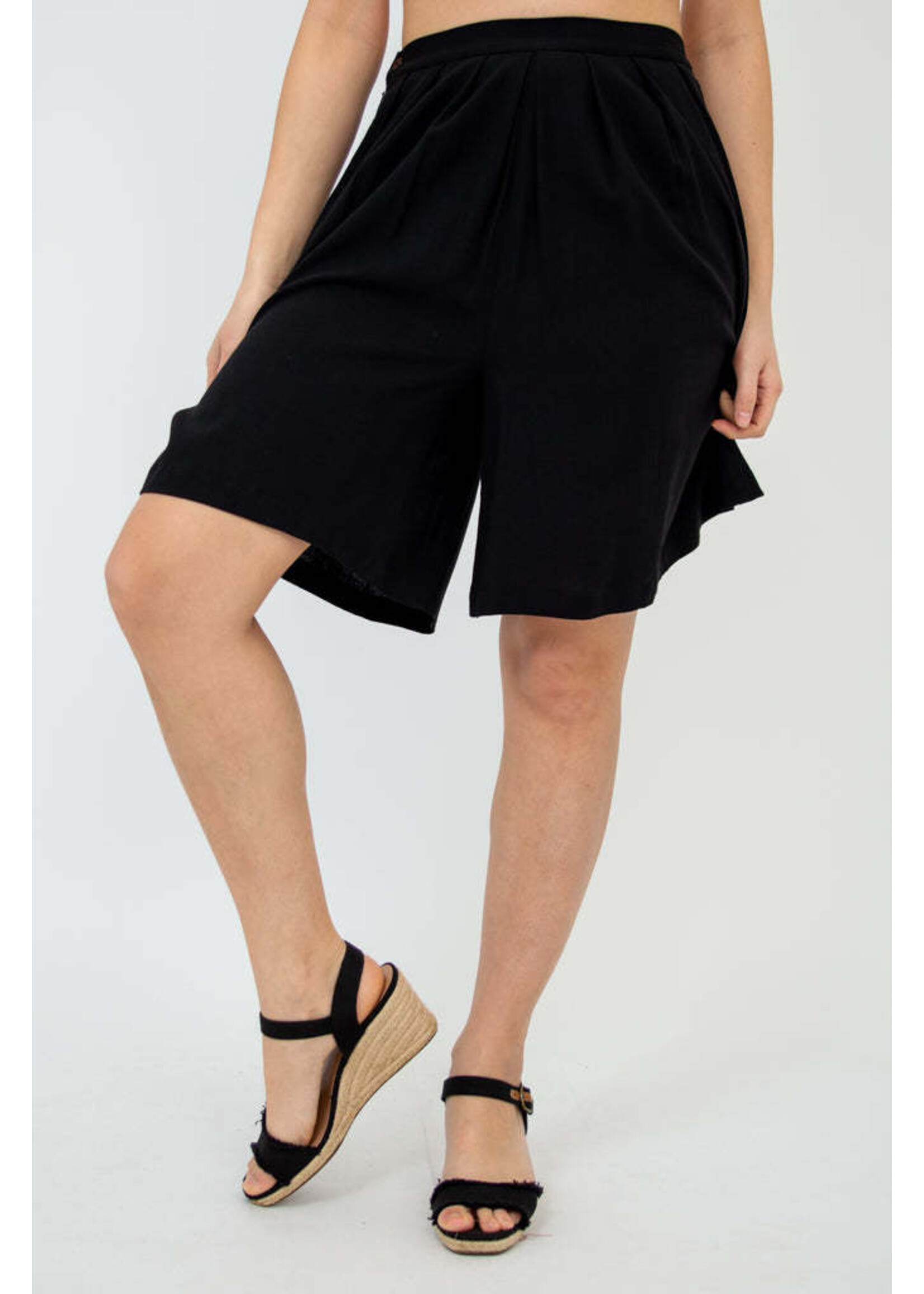 BSK BETTY SHORTS