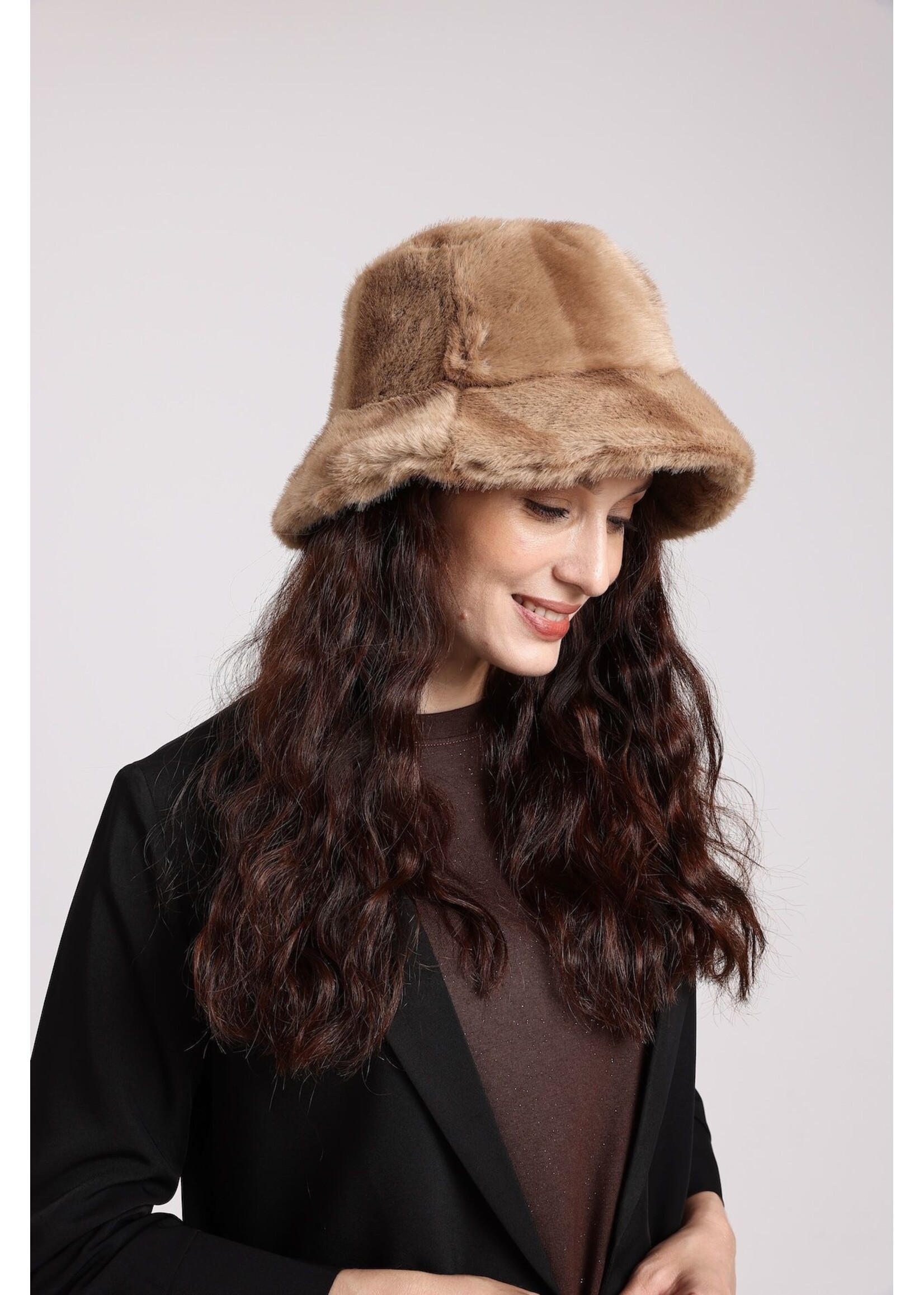 WELLCO WEL FAUX FUR BUCKET HAT