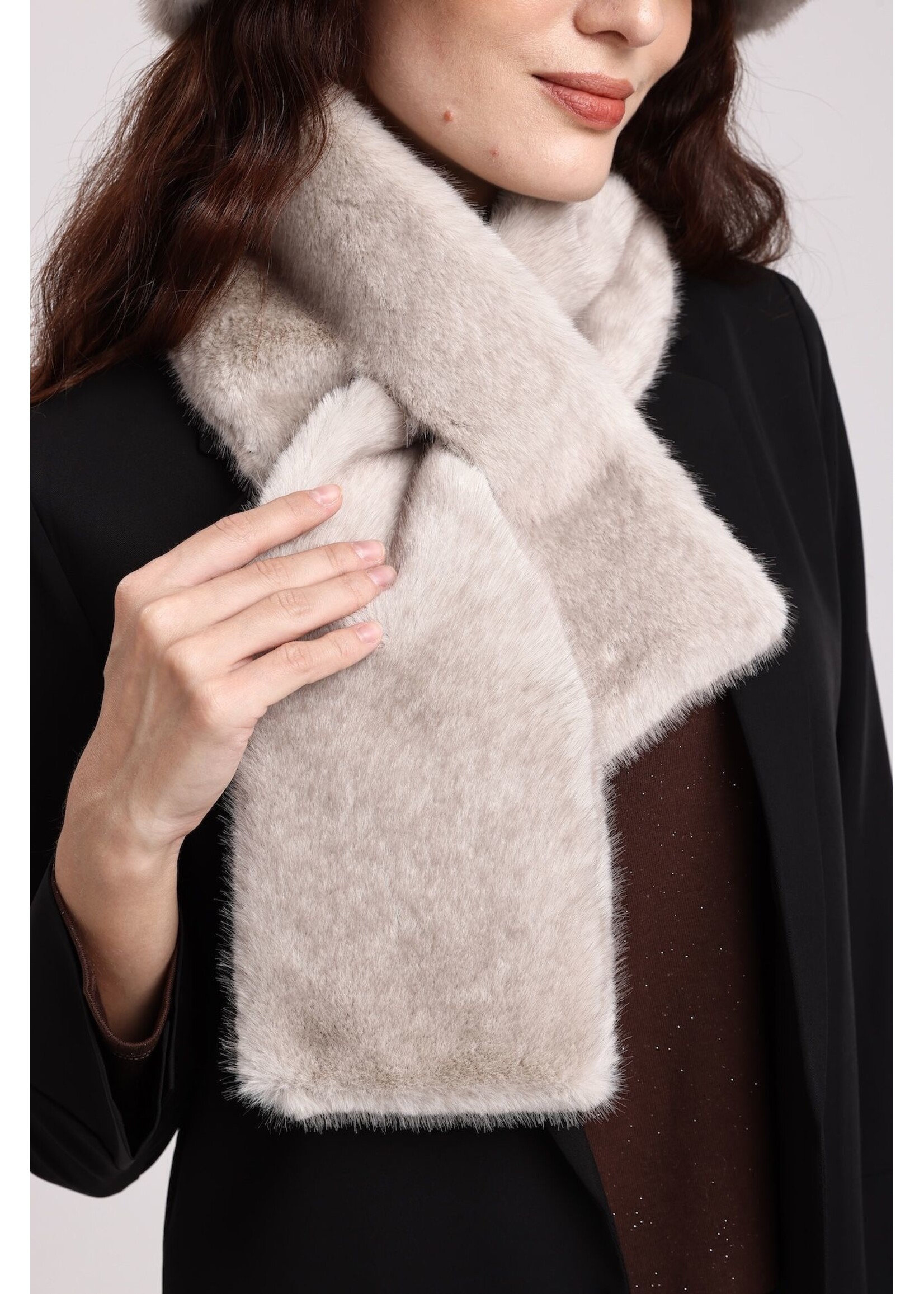 WELLCO WEL FAUX FUR SCARF