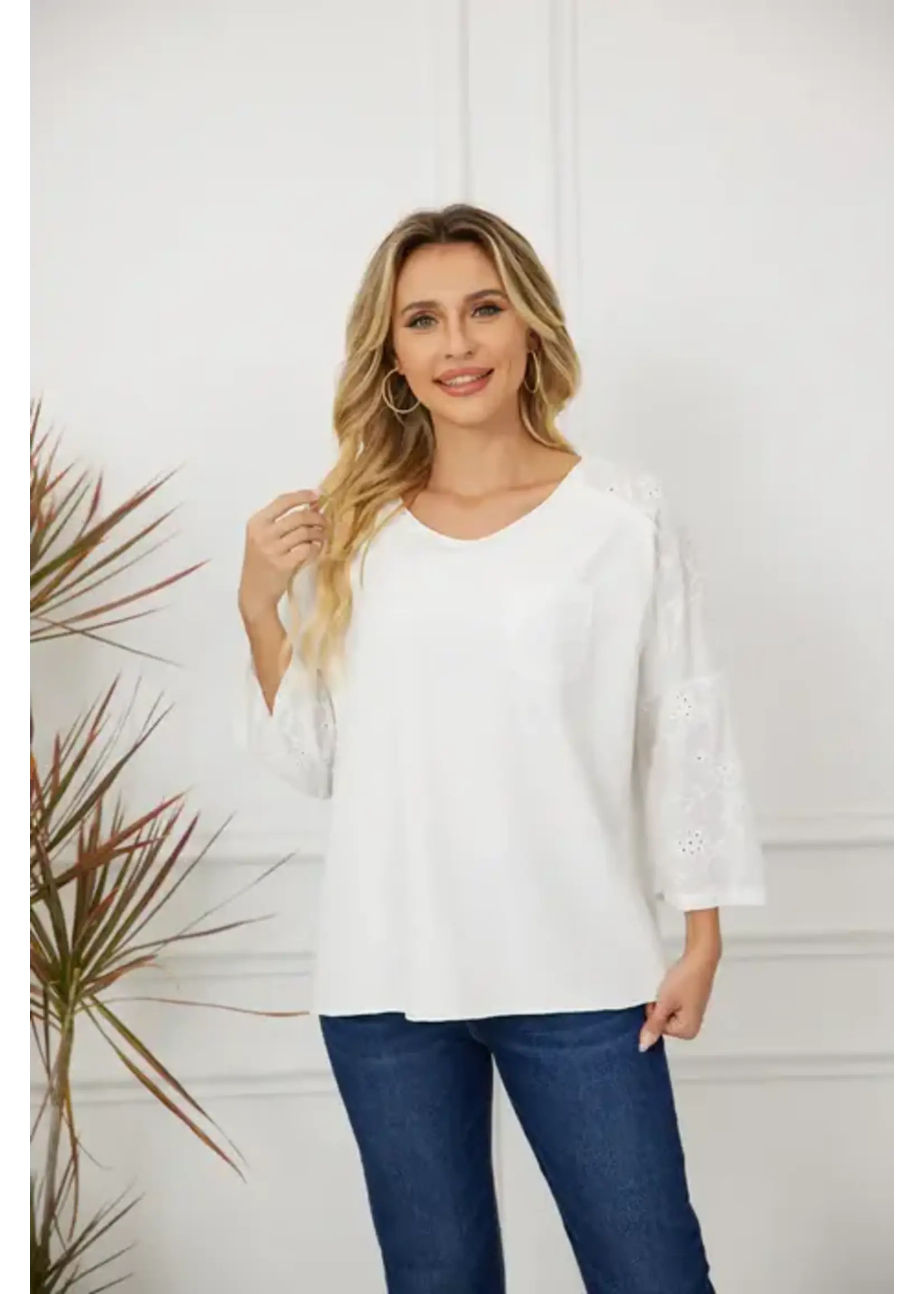 ORANGE FASHION VILLAGE OFV SS26 SHARON'S EYELET TOP