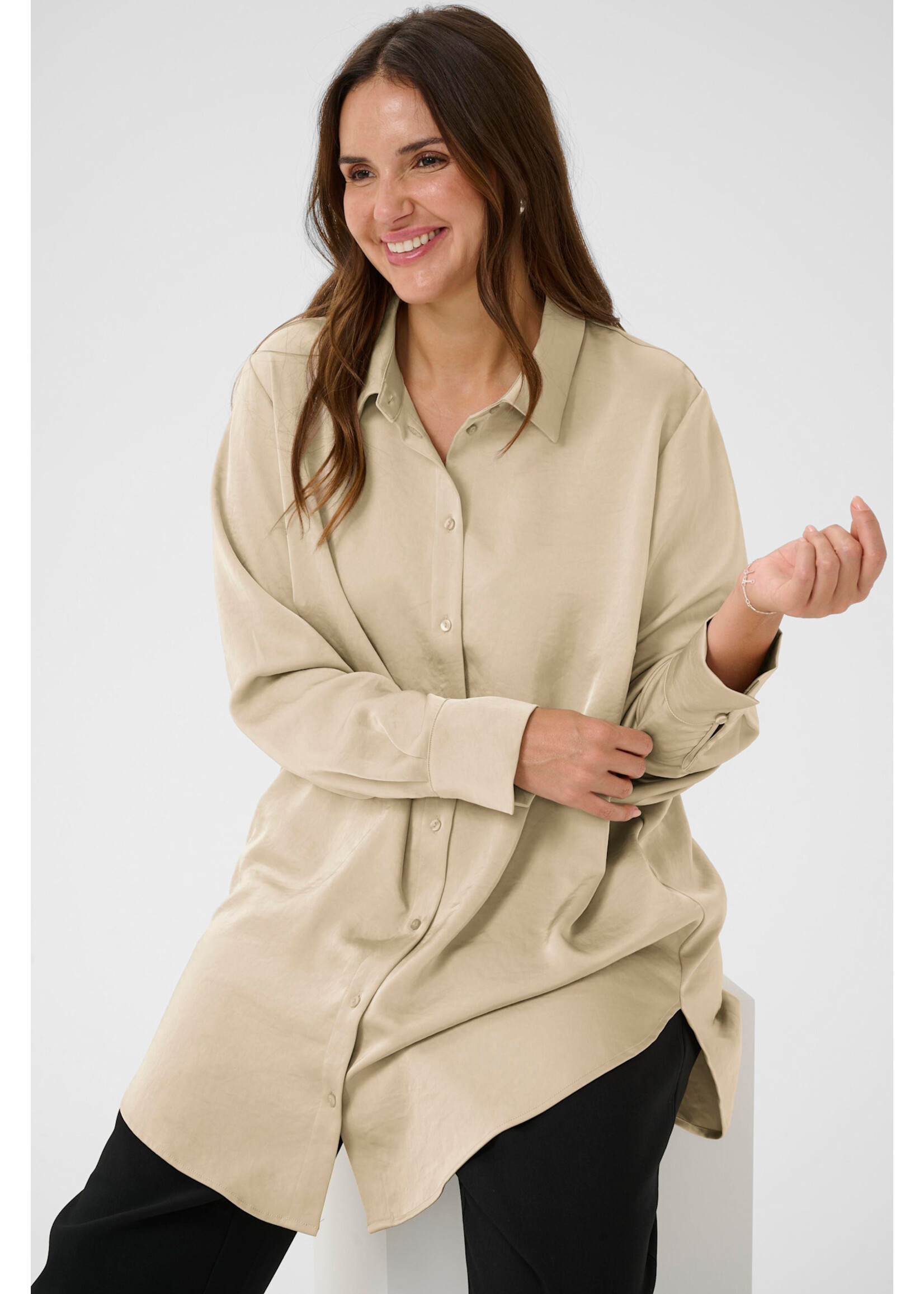 KAFFE CURVE KAFCUR+ SS26 KCRORA SHIRT