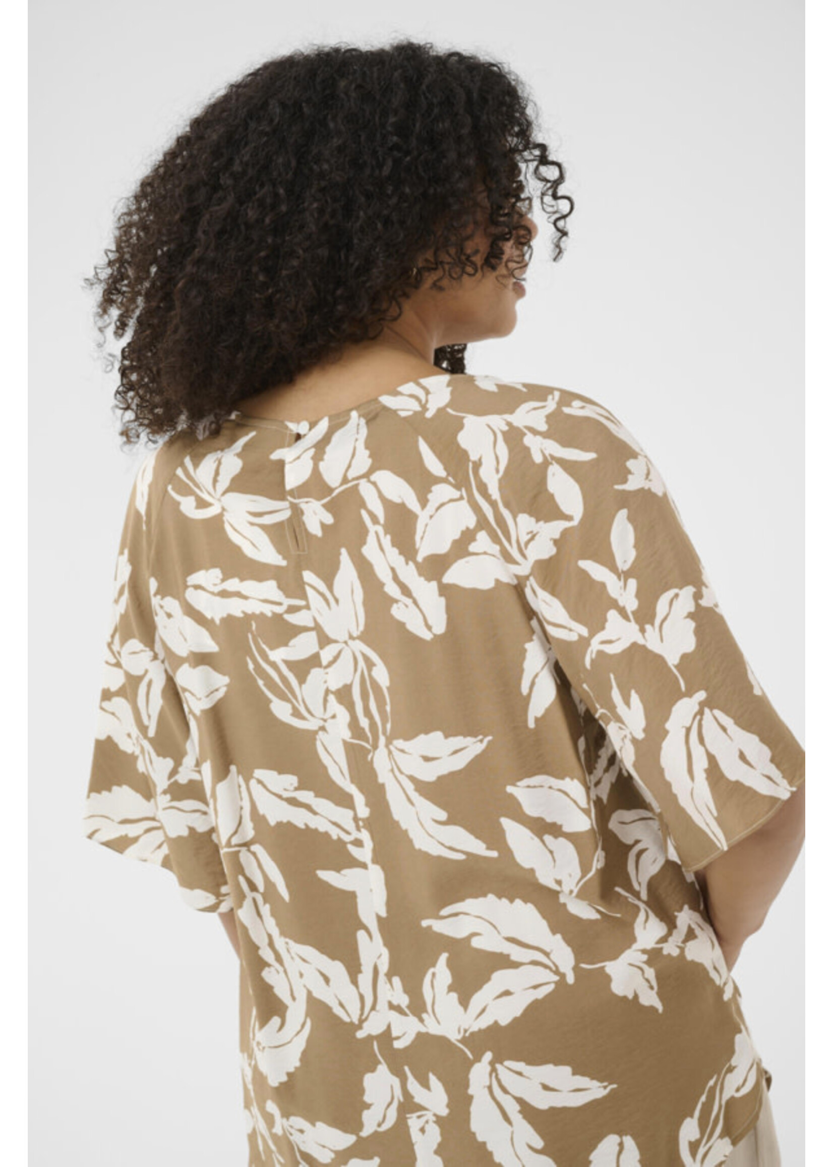 KAFFE KAFCUR SS26+ KCMARLA BLOUSE