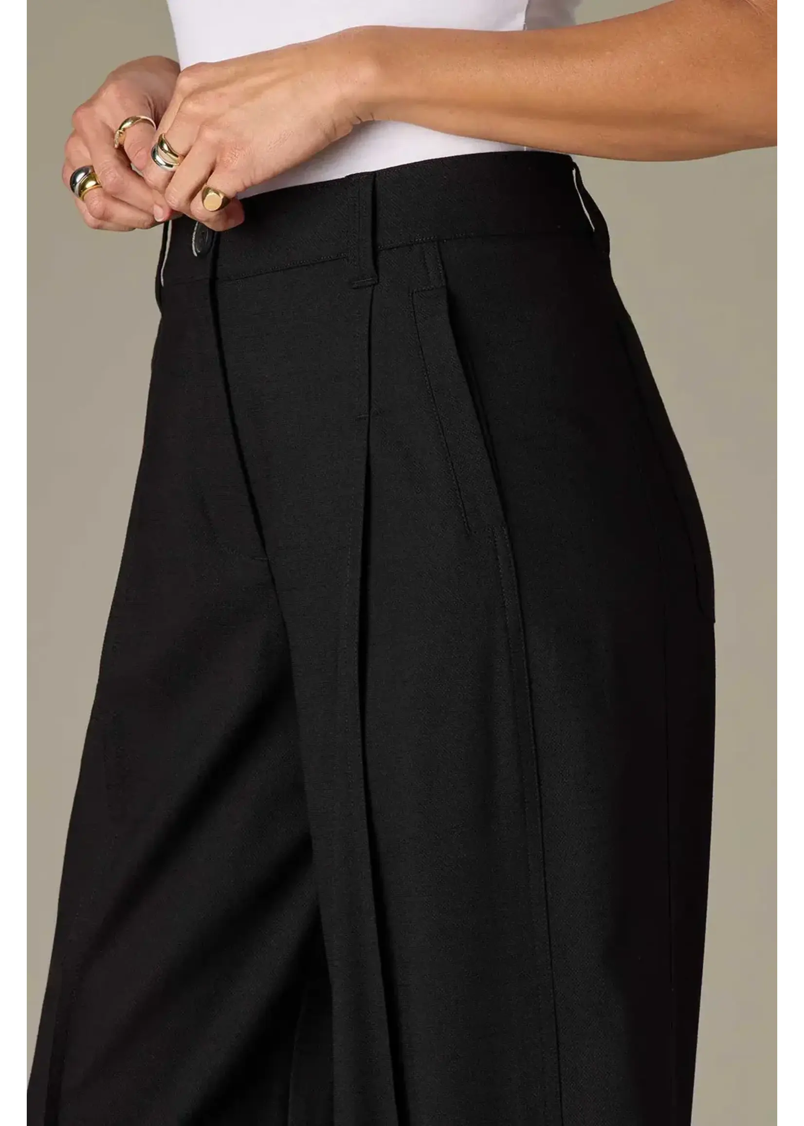 WIT & WISDOM W&W BARREL LEG TROUSER (SKY RISE)