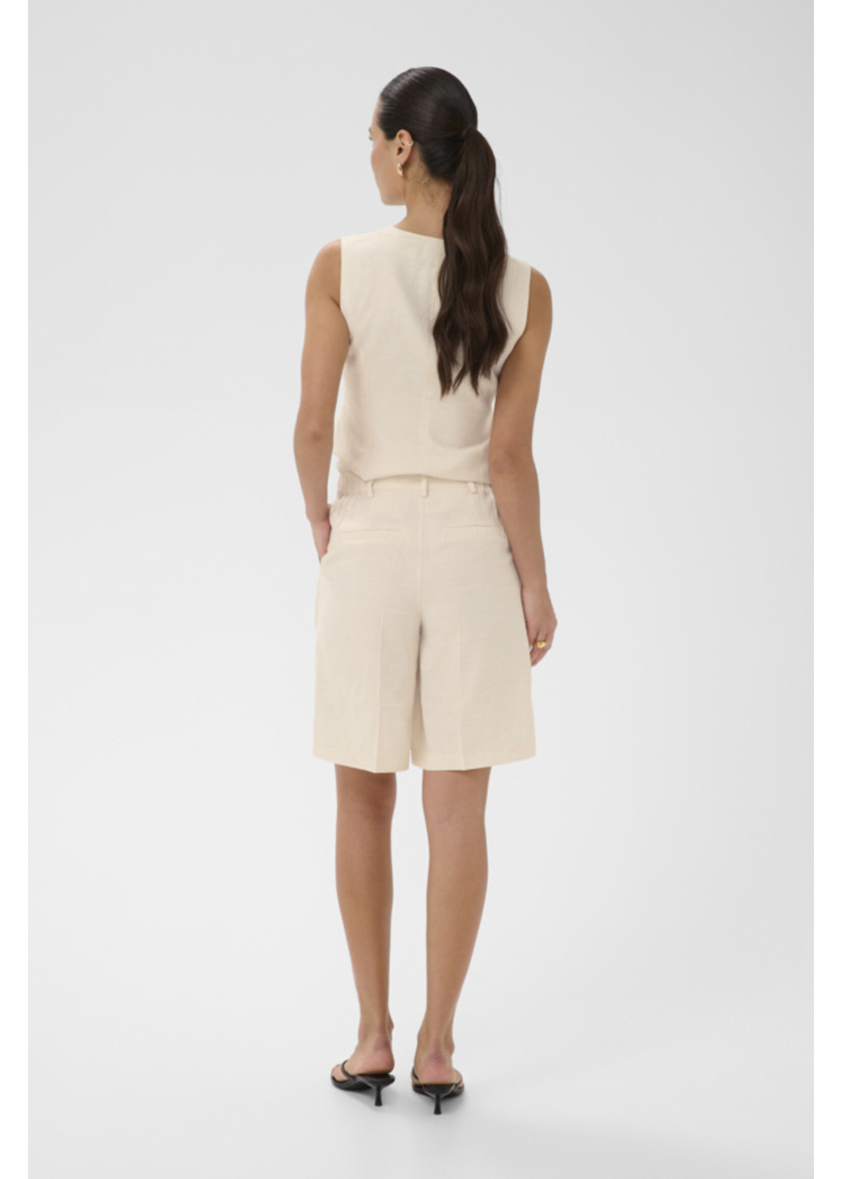 KAFFE KAF SS26 KAANNETTA HW SHORTS