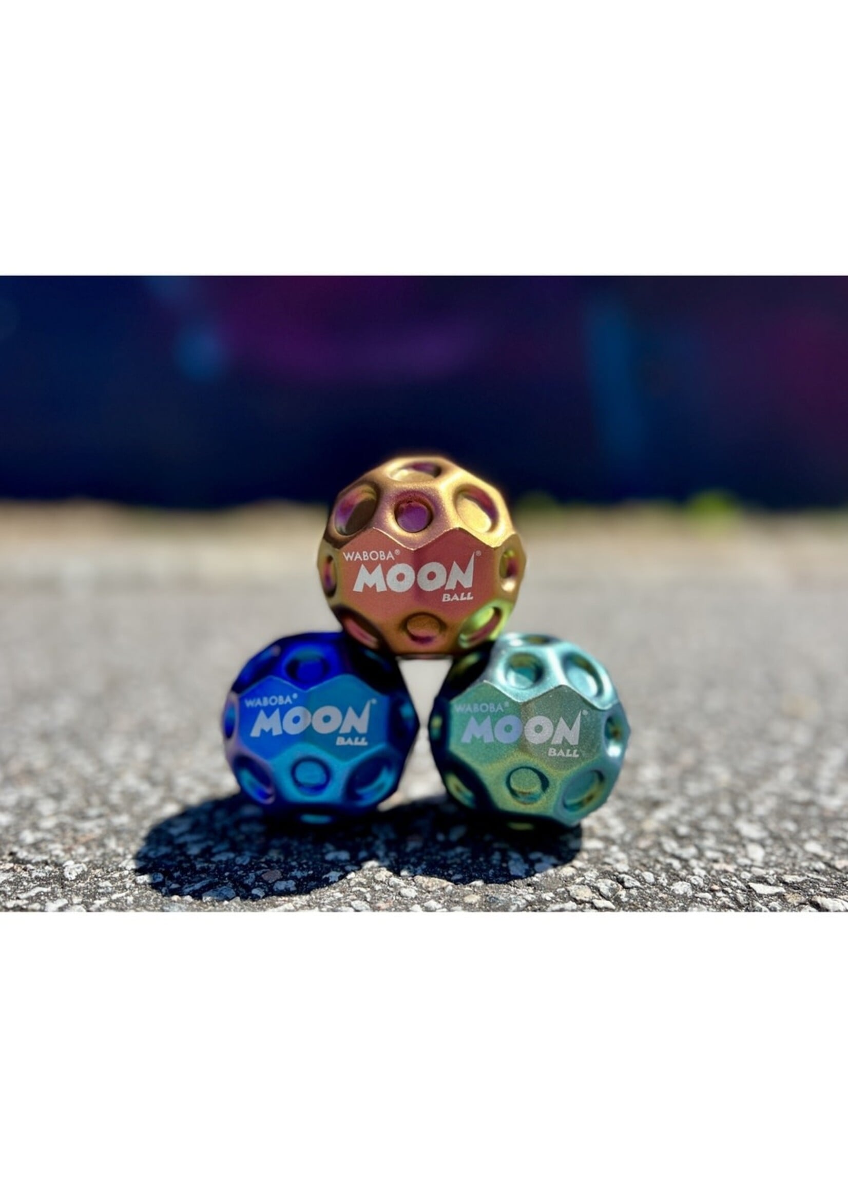 WAB METALLIC MOON BALL ASSORTED