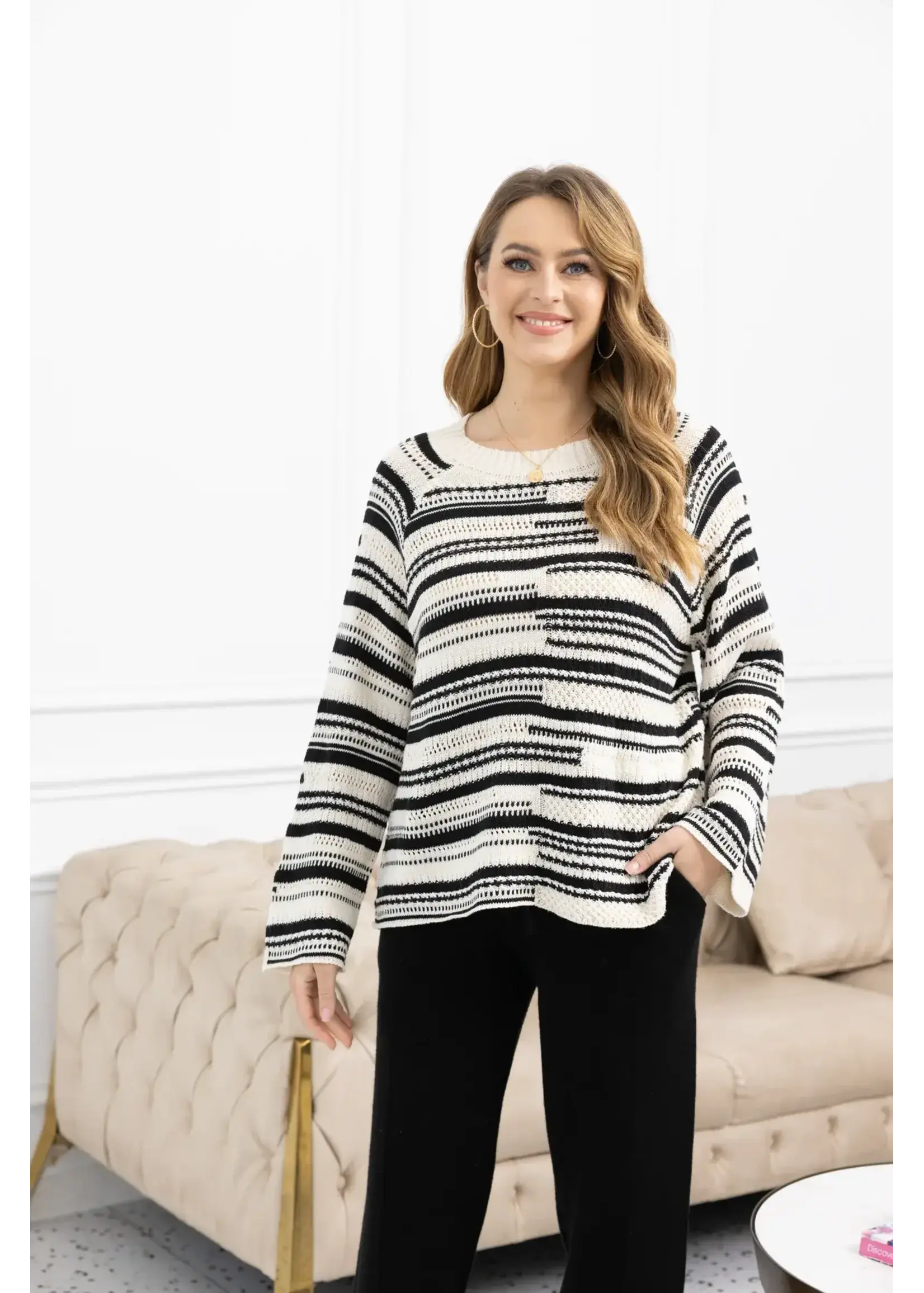 ORANGE FASHION VILLAGE OFV FW26 JESSICA'S TWO TONE KNIT SWEATER