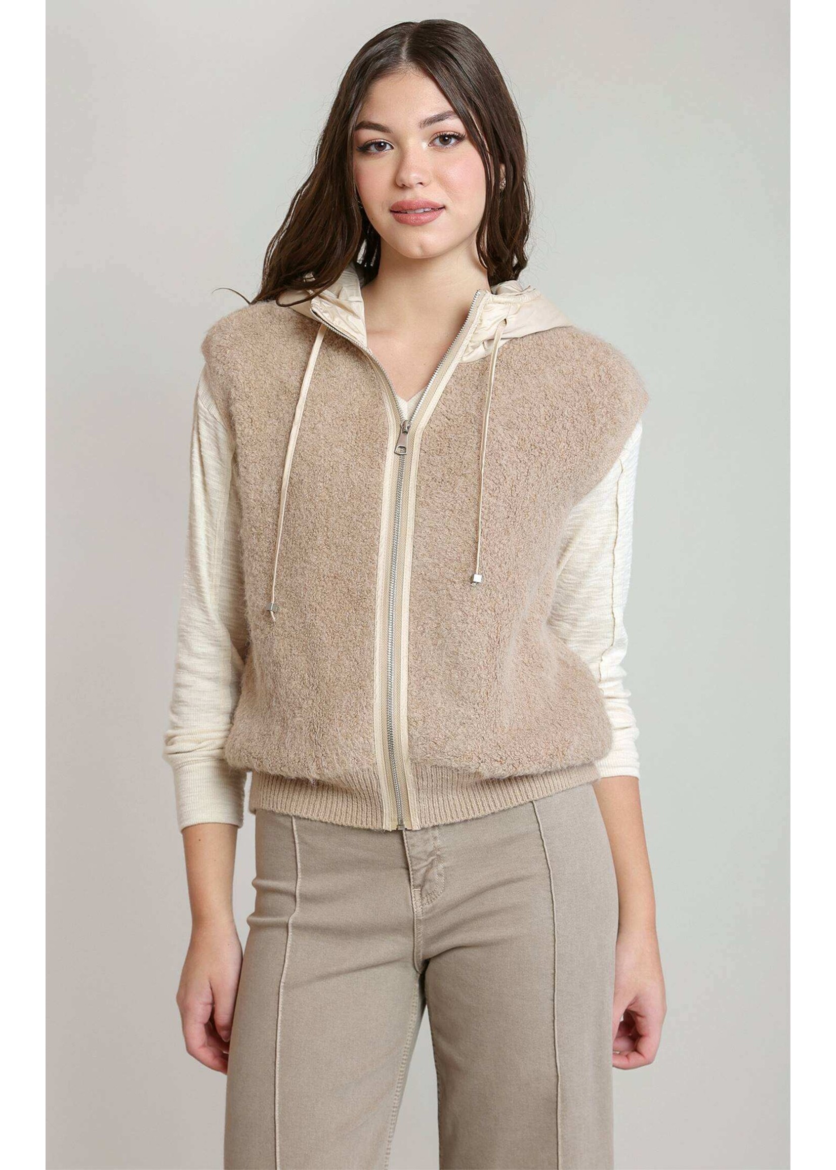DEX DEX Hooded Boucle Vest