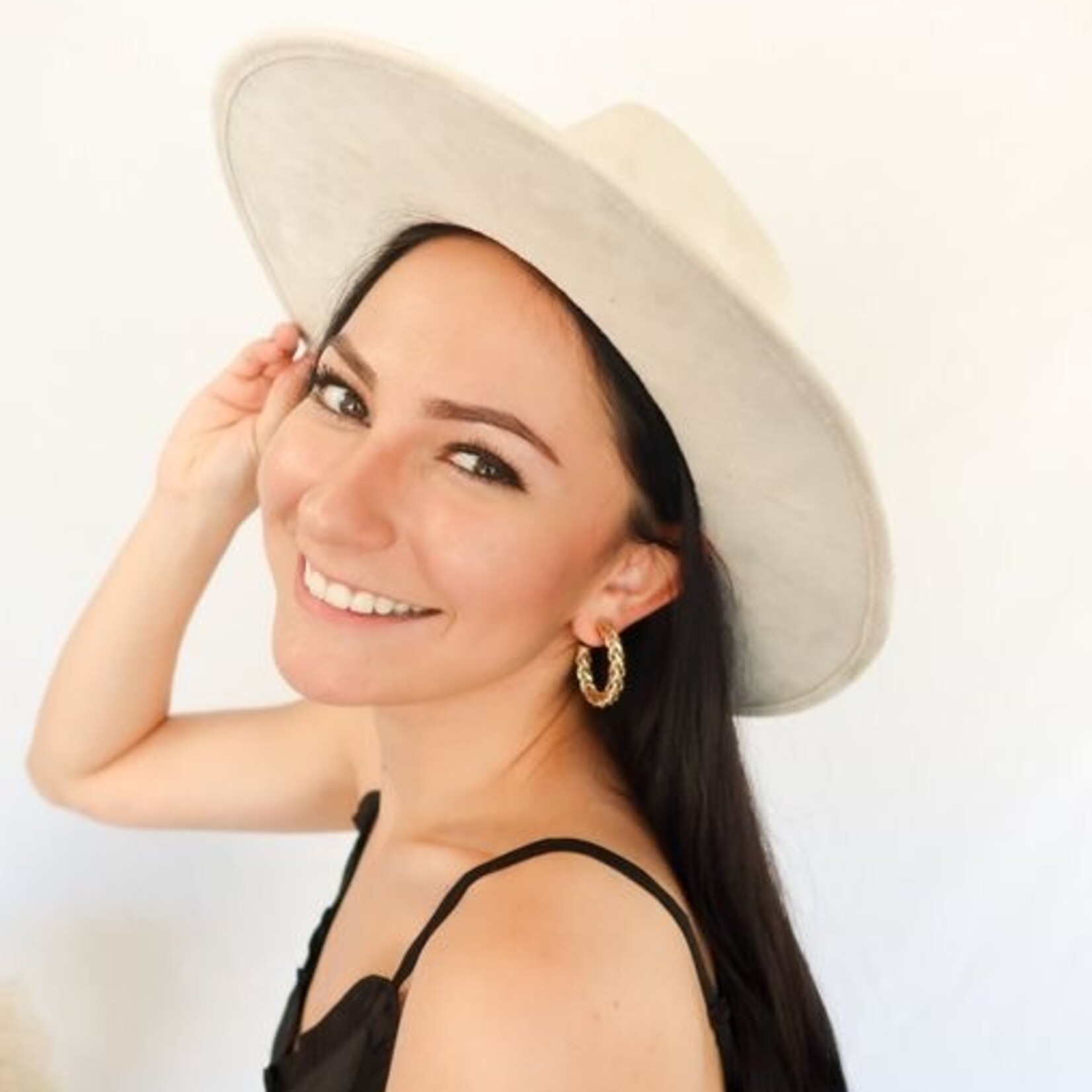 Wilder and Soul Vegan Suede Rancher Hat Ivory