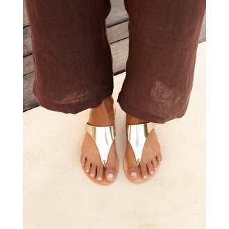 MANEBI Manebi leather sandals platinum thong