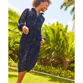 LILLY PULITZER LILLY PULITZER ZIA LONG SLEEVE EYELET MI TRUE NAVY SOIREE EYELET