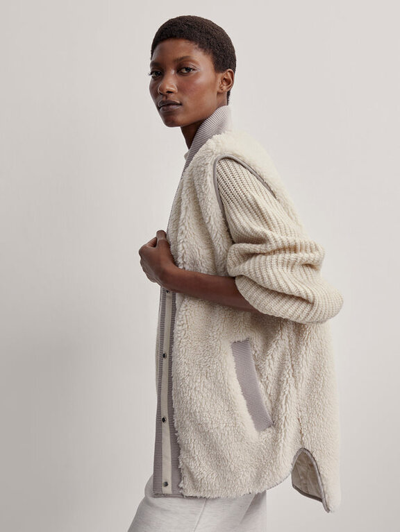 Varley Varley Covey Reversible Quilt Gilet Dove/ Sandshell