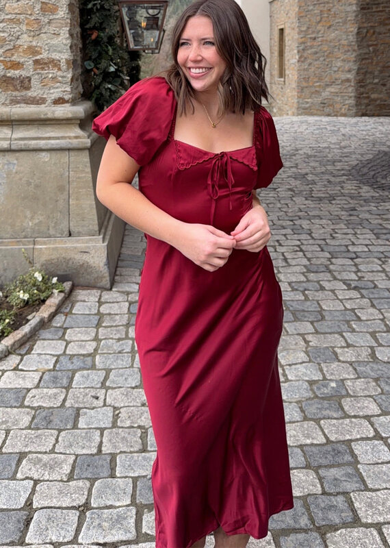 Le Lis Snow Bunny Satin Dress