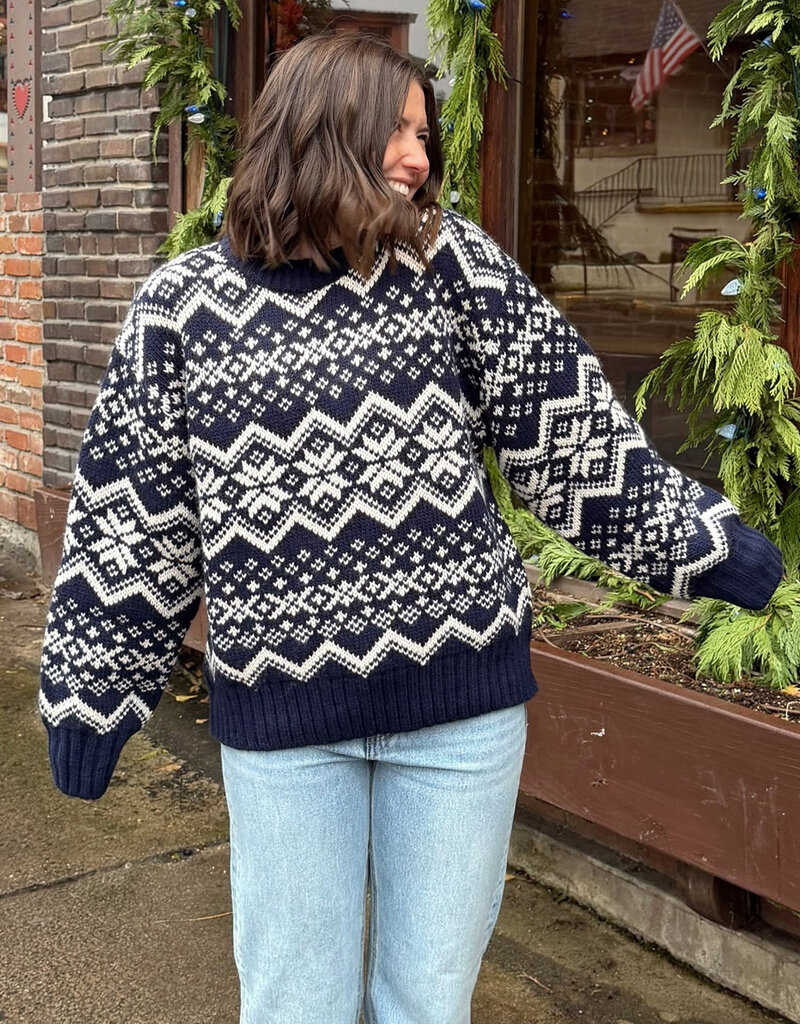 Miou Muse Summit Snow Flake Pattern Round Neck Sweater