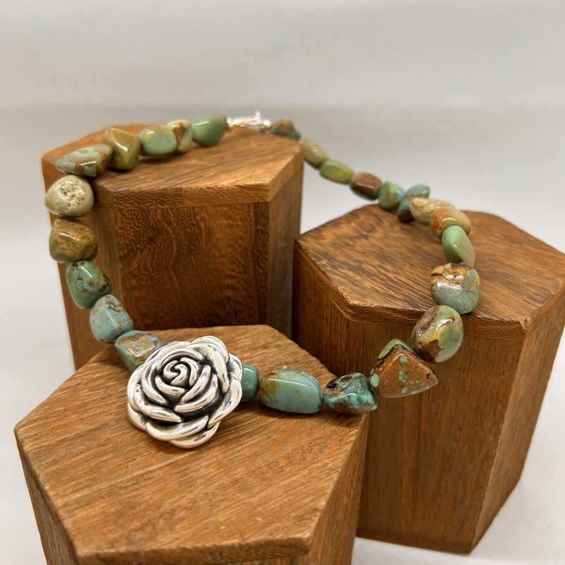 Turq Necklace w/ SS Flower