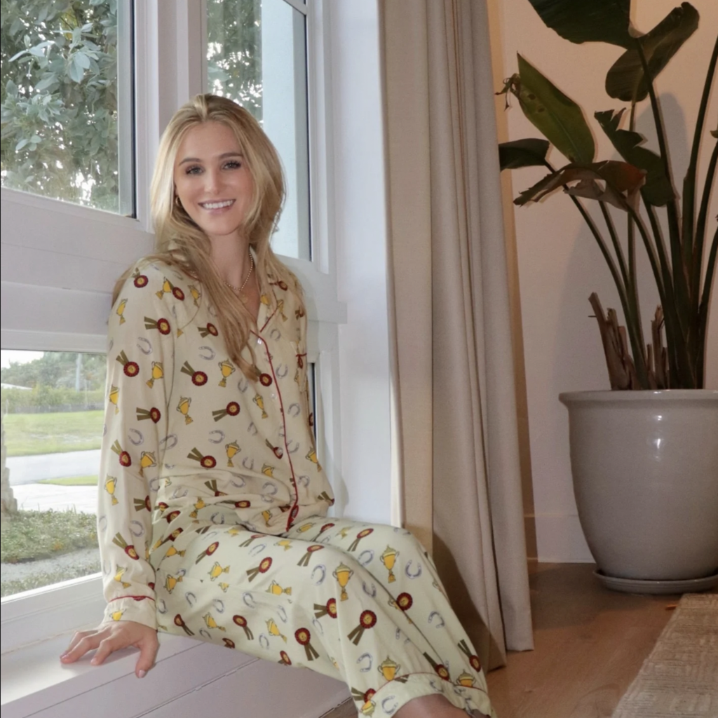 Exquisite Pajama Set - Long Sleeve