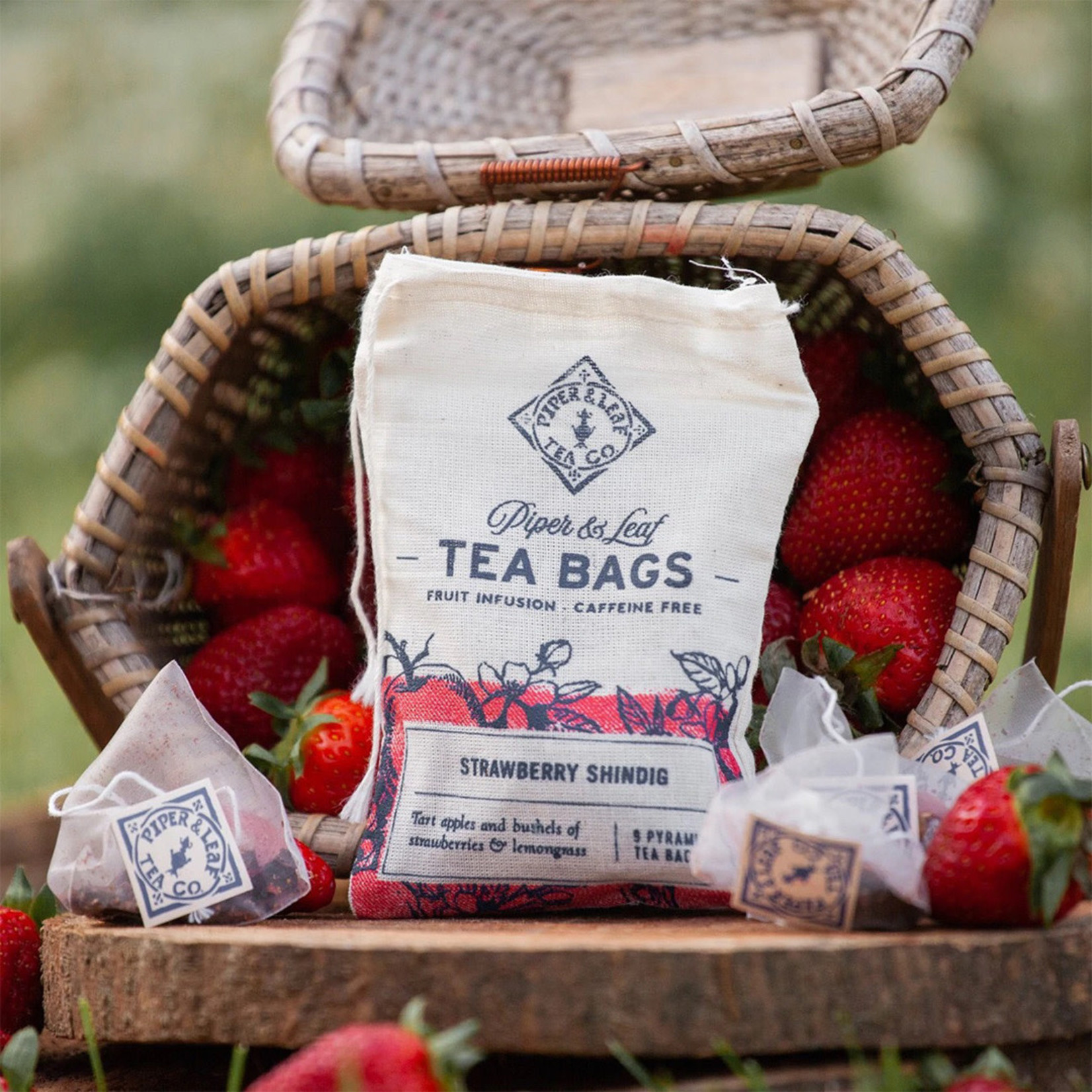 Piper & Leaf Tea Co. Strawberry Shindig Tea Bags in Muslin