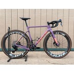 Ventum Ventum GS1 Gravel Bike W/Rival AXS and Zipp Wheels - Eggplant - MD - DEMO