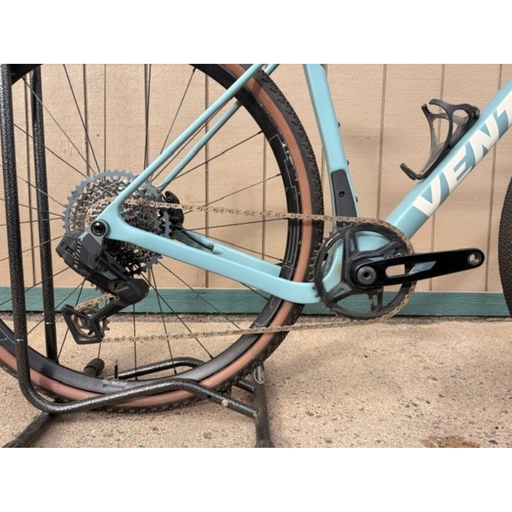 Ventum Ventum GS1 Gravel Bike W/Rival AXS and Zipp Wheels - Bluestone - SM - DEMO