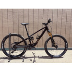 Trek TREK Fuel EX 9.8 XT DI2 - Gloss Dark Carmine/Matte Trek Black - LG - DEMO