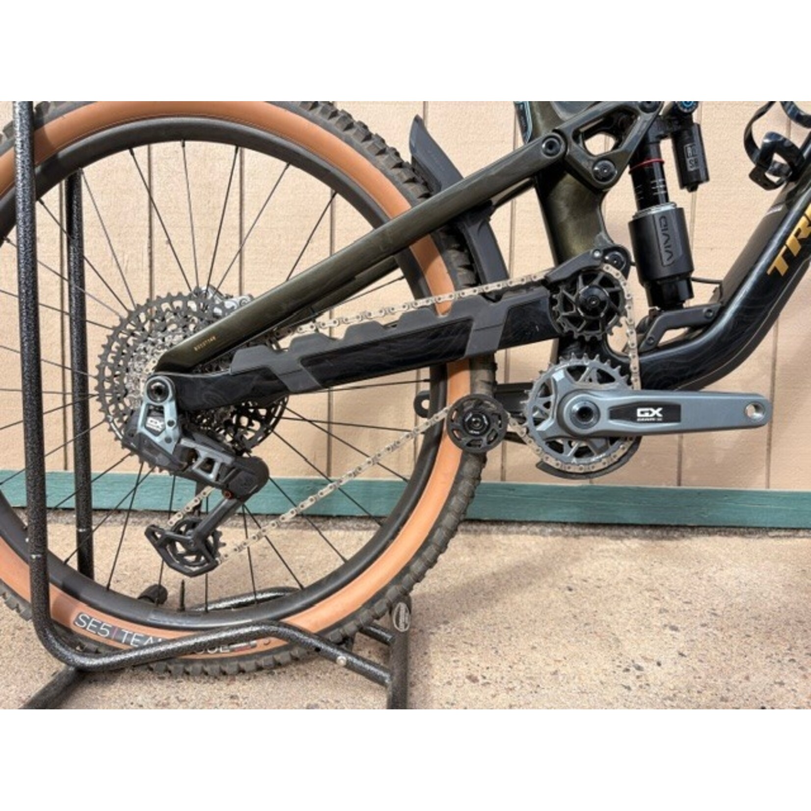 Trek TREK Slash 9.8 GX AXS - Black Olive - M/L - DEMO