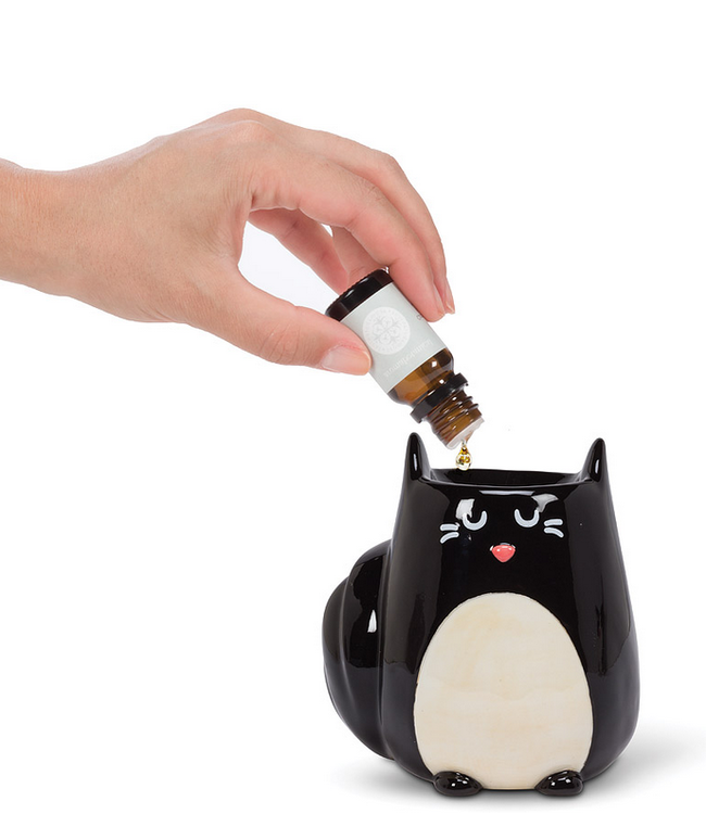 Relax Black and White Cat Oil Warmer