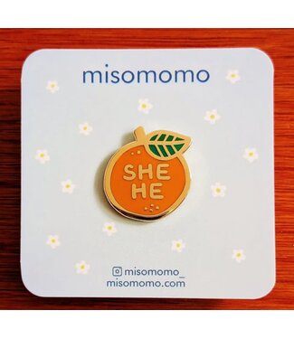 Misomomo Pronoun Orange Pin She/He