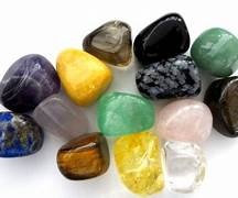 Unearth Beauty: Discover Crystals and Precious Stones