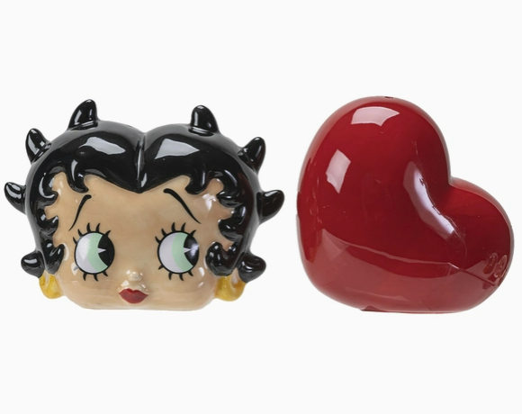 Betty Boop Love Salt & Pepper Set