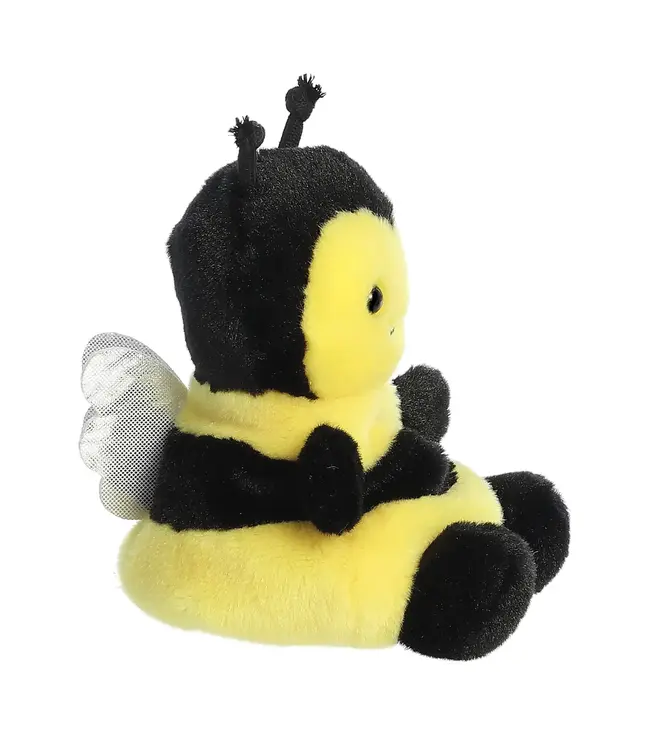 Buzzworthy Bliss: Meet Queeny Bee