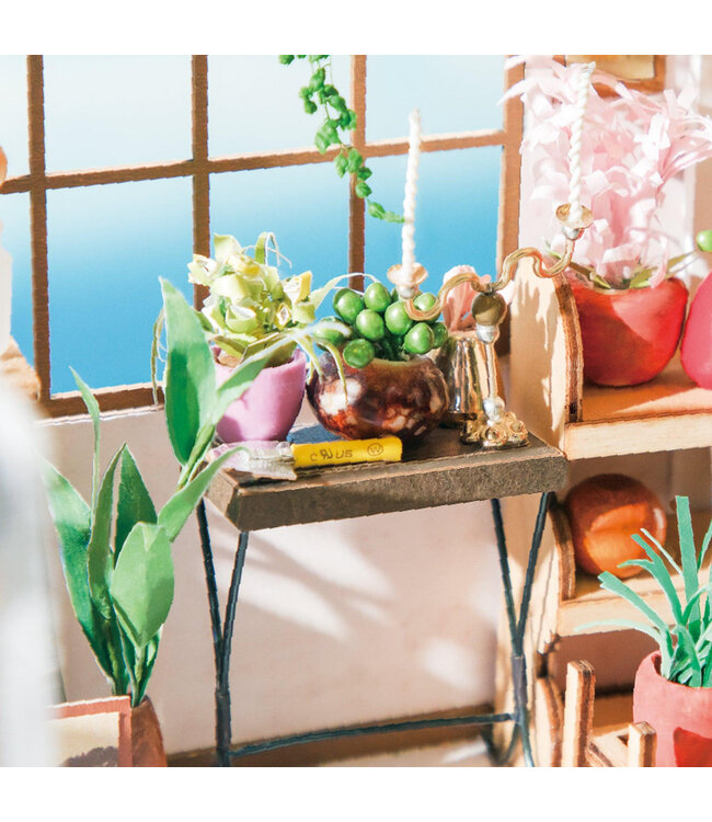 Blooming Creativity: Build Your Own Flower Shop!