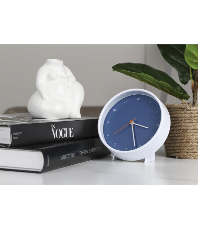 Serene Silhouette: Resting Woman Vase