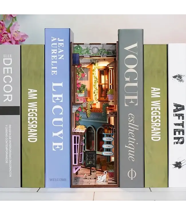 Love Isle: DIY Miniature Book Nook