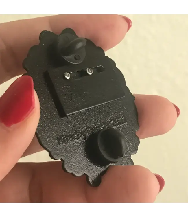 Moving Eyes Cat Eyes Pin: Purr-fectly Playful!