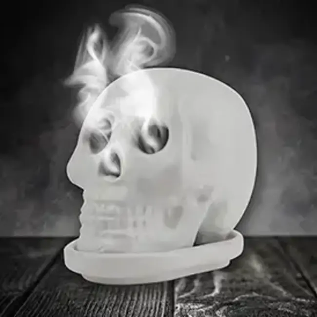 Incense Skull: Smoky Scare